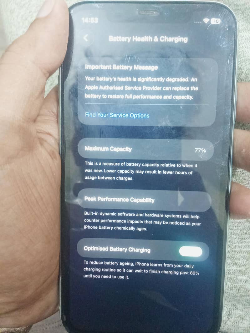 Apple iPhone 11 4
