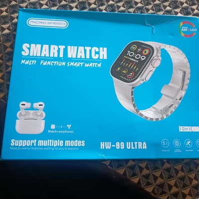 Fully new 10/10 condition watch+earphones
