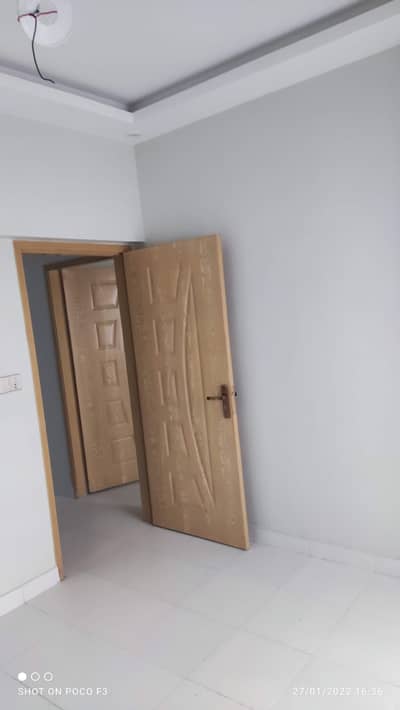 Lakhani Fantasia 2 Bedroom Drawing And Dinning Leased Flat Available For Sale