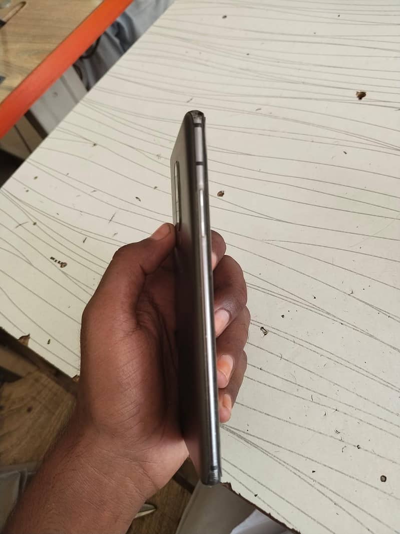 One Plus 7 Pro 4