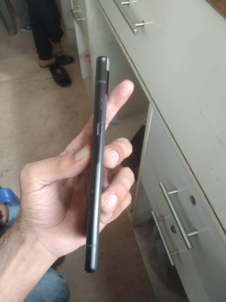 Google Pixel 6a 1