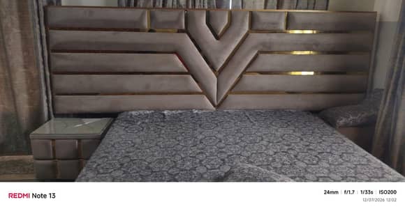 Modern King Size Bed Set with 2 Side Tables – Excellent Condition