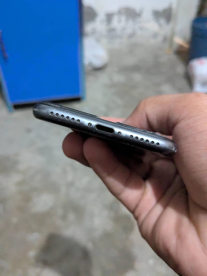 Apple iPhone 8 2