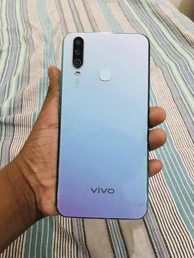 Vivo Y17