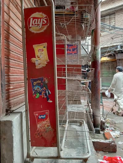 Fresh stand for Perchon and store Lay's Chips Display Stand / Rack Fre