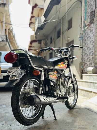 Honda 125 21/22 ALL OK FULL BIKE STICKERED