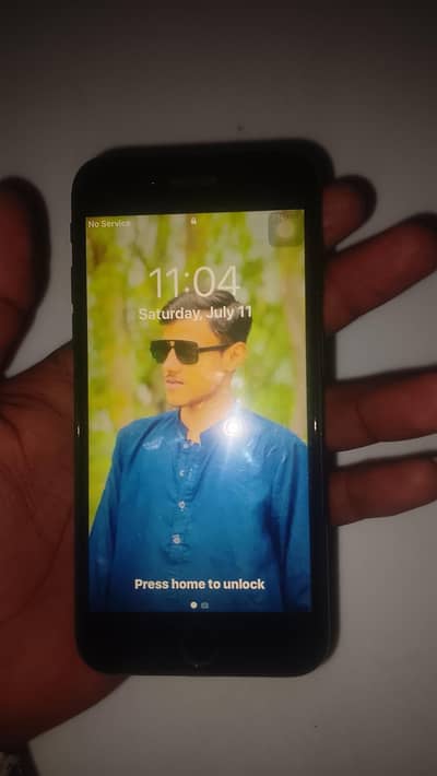 Apple iPhone 7