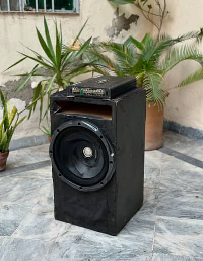 Kenwood basetube and SoundMax Amplifier