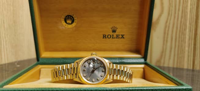 WATCH BUYERS Lady Rolex President Chopard Breitling Cartier Rado Tag