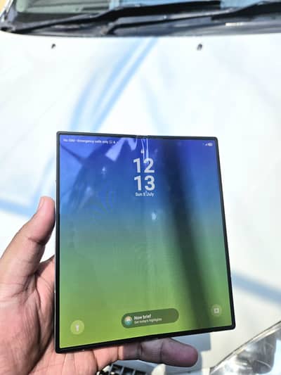Samsung Z Fold 6