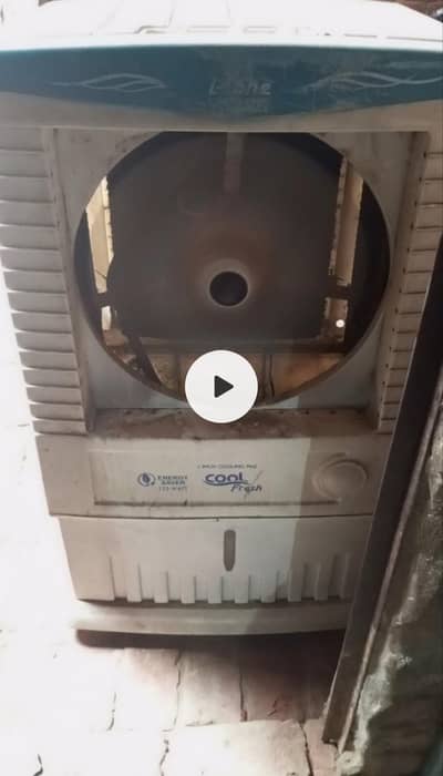 Air Cooler belkul thek chal Raha hai bus cleaning hone wali hai