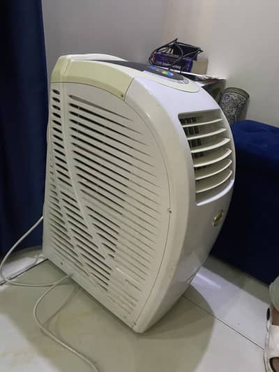Tekmaz portable Ac YPC-12C