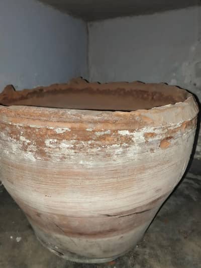 large plant pot (gamla)