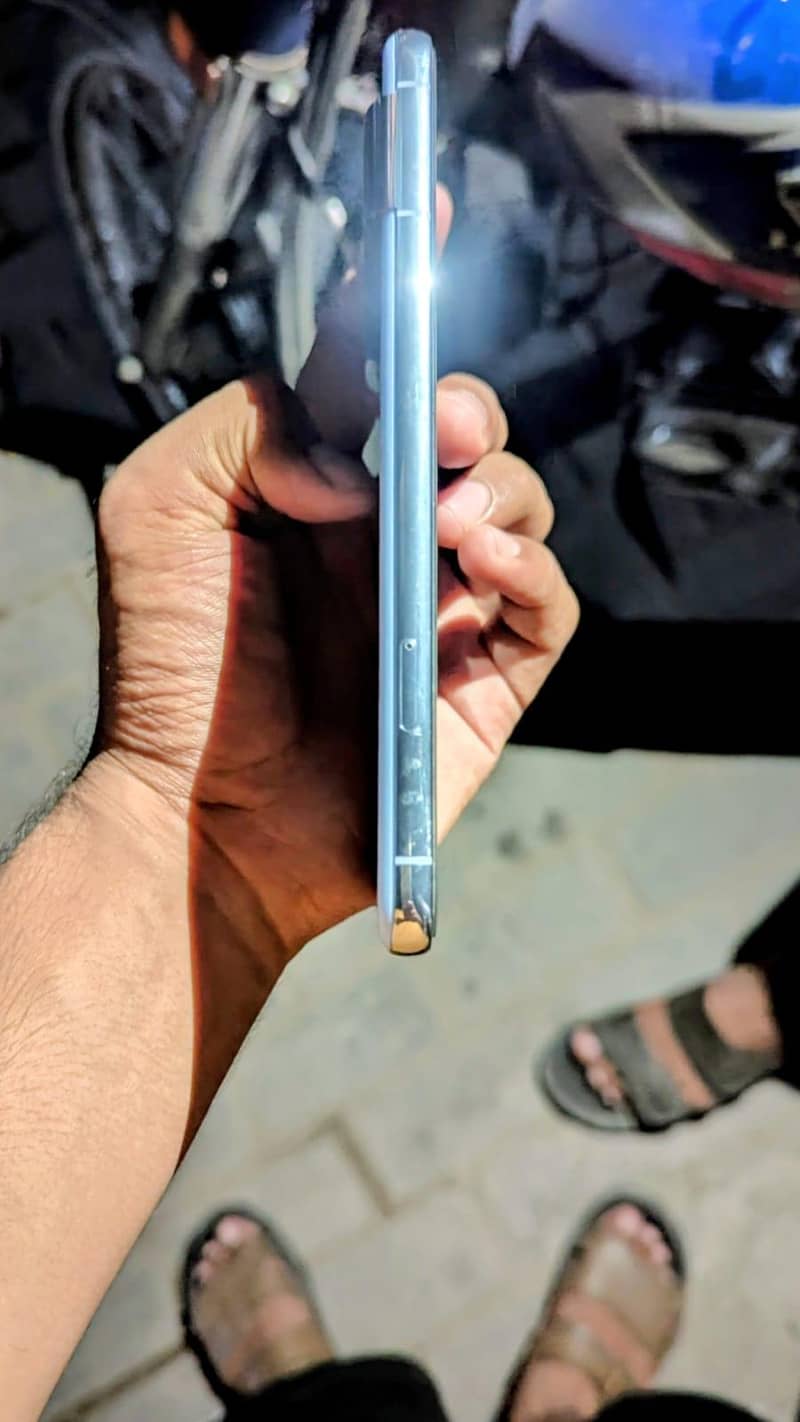 Google Pixel 8 Pro 3
