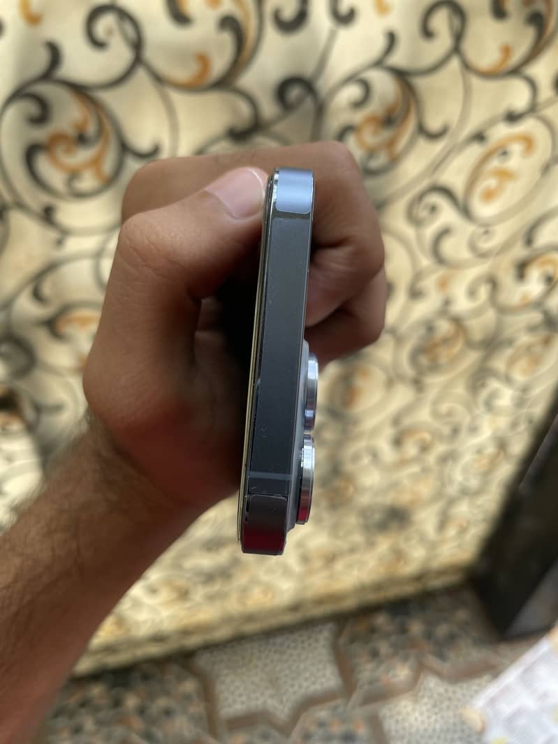Apple iPhone 13 Pro 5