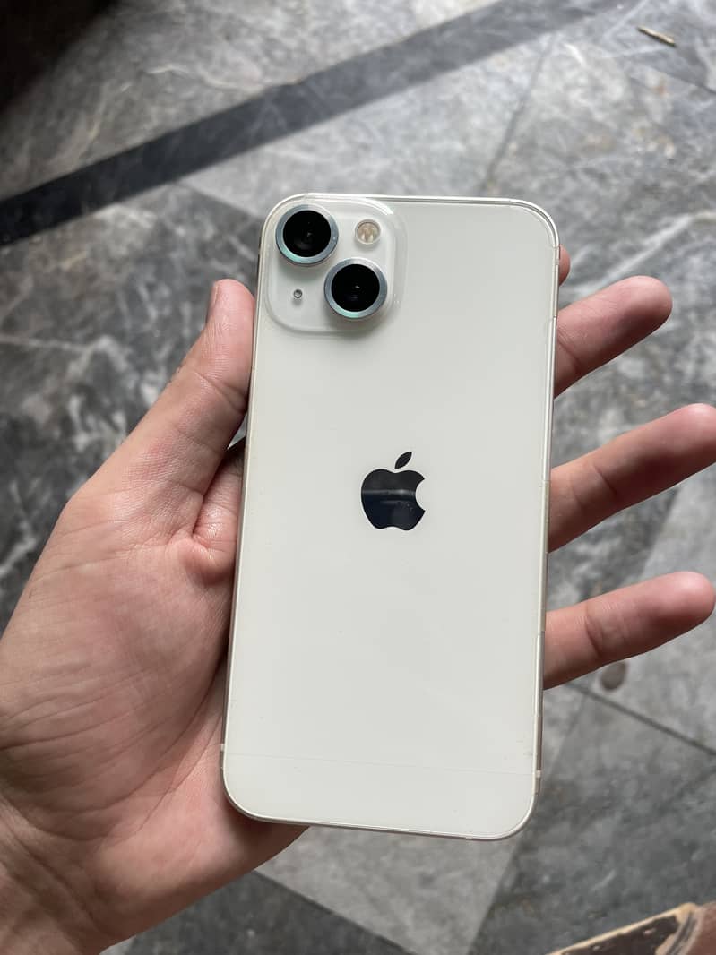 Apple iPhone 13 0