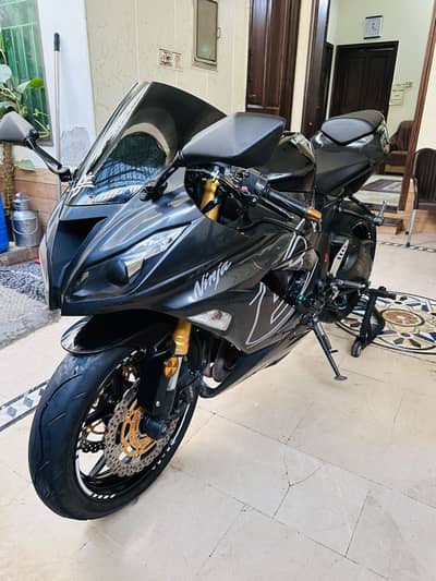 Kawasaki zx6r