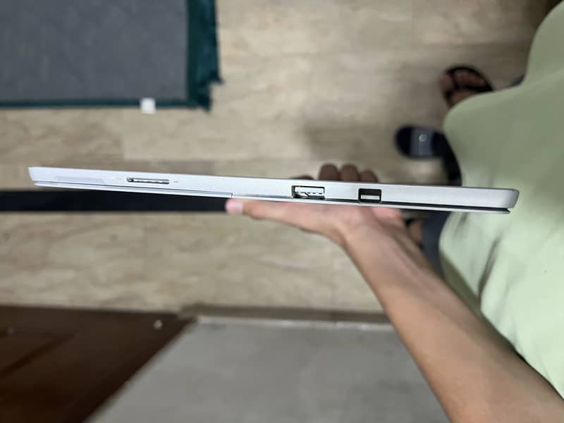 Surface Pro 6 4