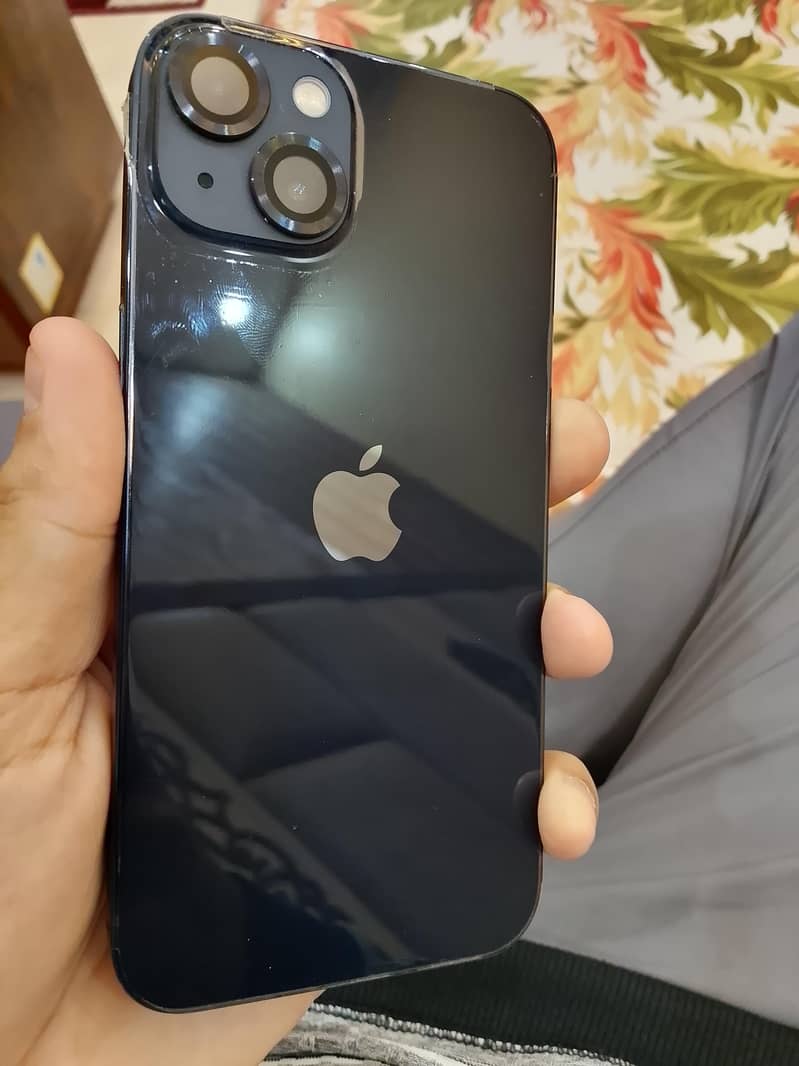 Apple iPhone 13 1