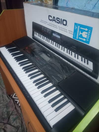 Casio keyboard piano