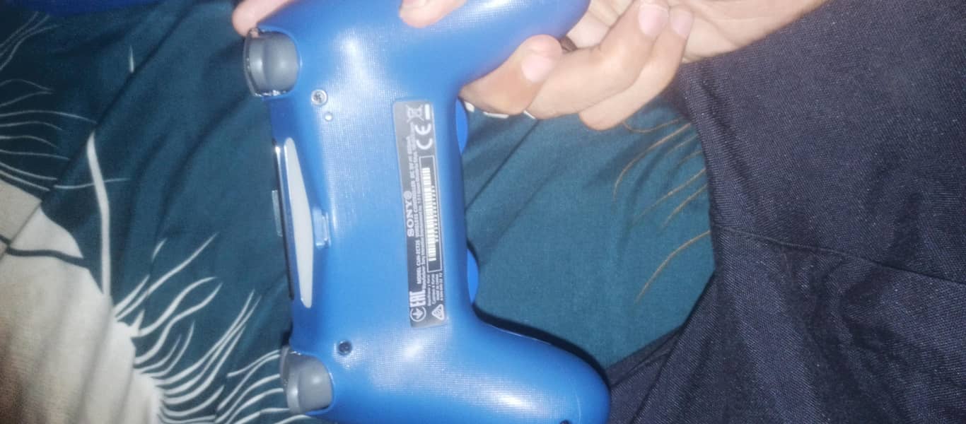 PS4 Dual Shock wireless Controller 3