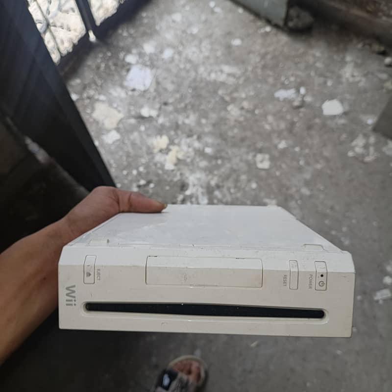 NINTENDO CONSOLE 0