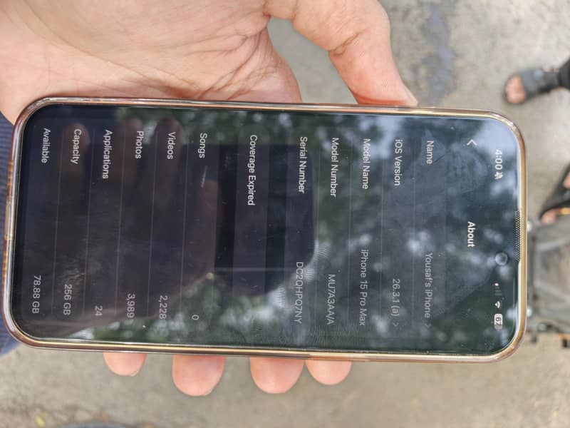 Apple iPhone 15 Pro Max 9