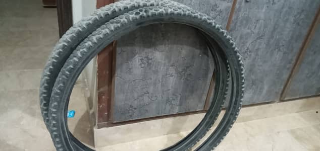 26 Inch Cycle Servis Tyre Used