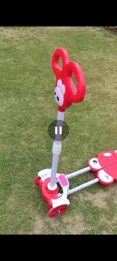 kids scooty in good condition it's imported