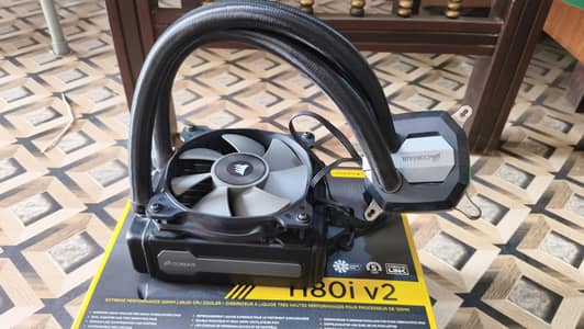 Corsair Hydro Series H80i v2 Liquid Cooler