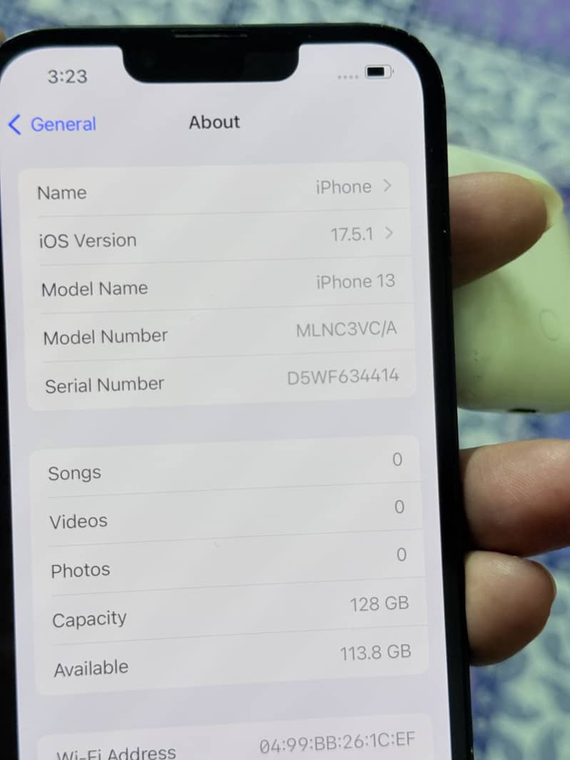 Apple iPhone 13 3