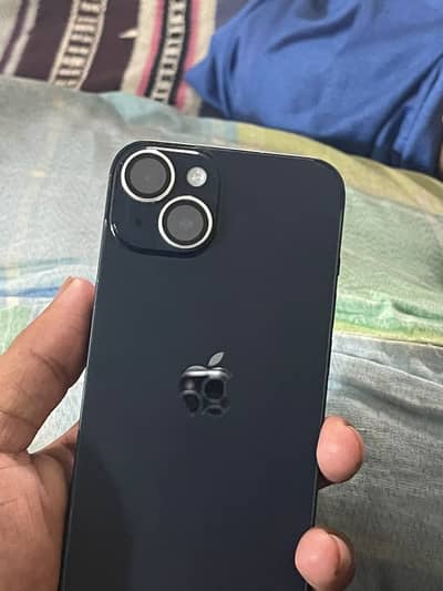 Apple iPhone 14 under apple warenty