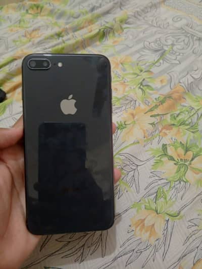 Apple iPhone 8 Plus