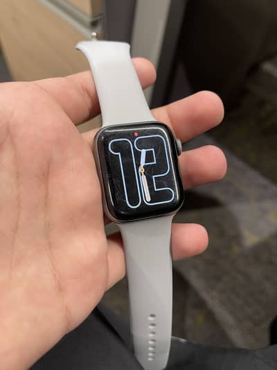 Apple watch series 4