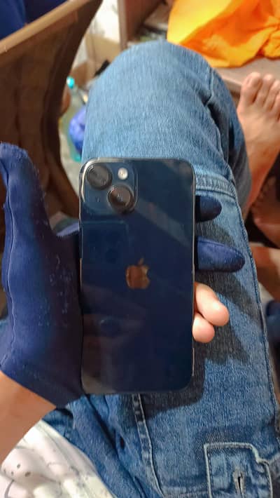 Apple iPhone 14