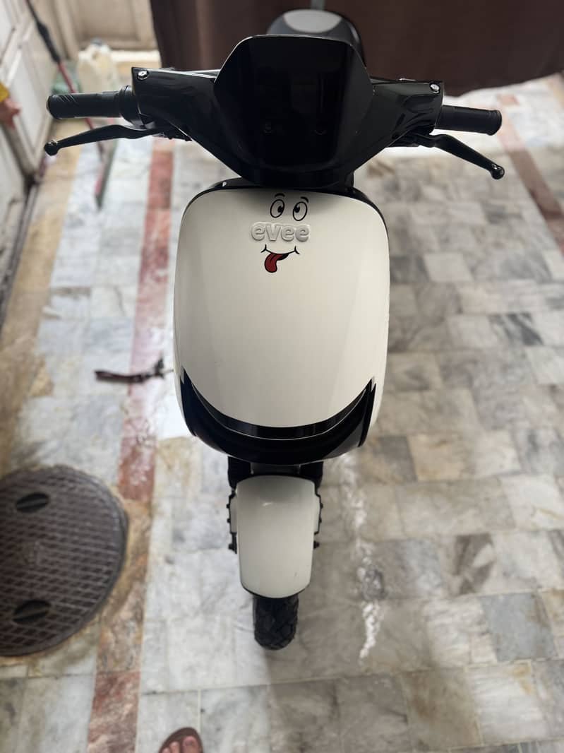 Evee mito plus 4