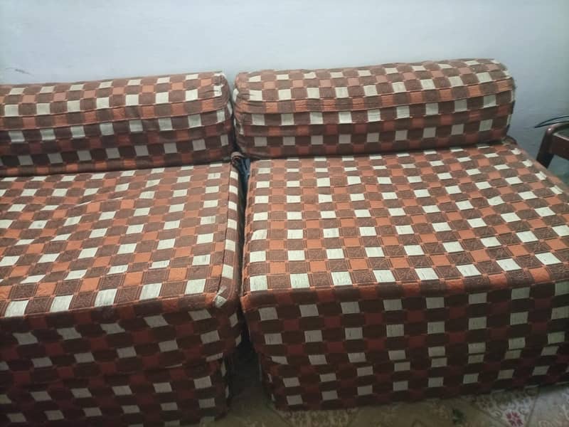 Sofa Cumbed 1