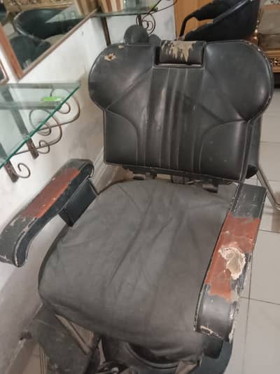 Salon chairs and bench