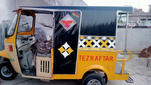Tez Raftar Rickshaw