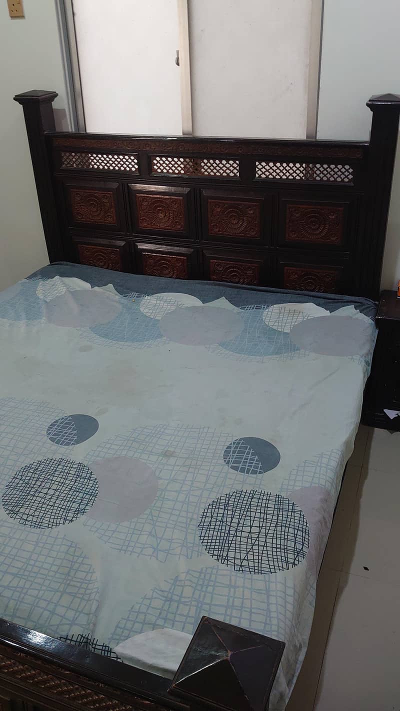 bed , dressing table without mattress 0