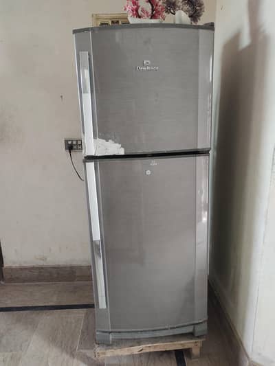 Dawlance Medium size