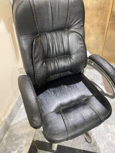Leather moving chair