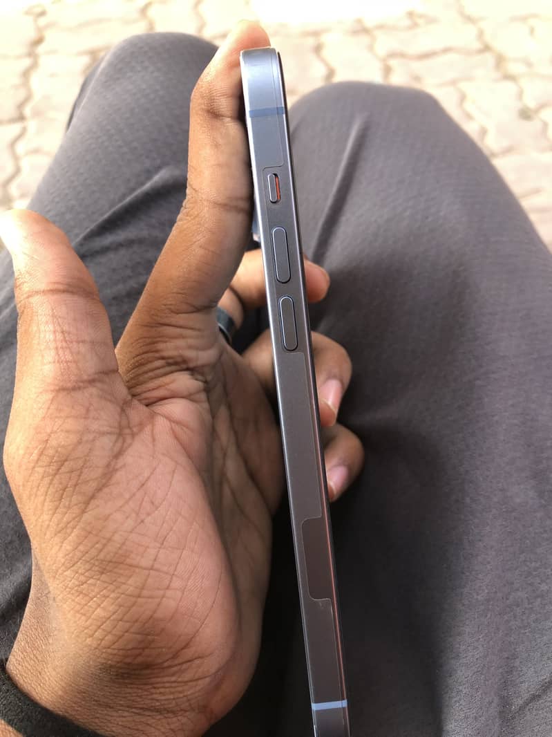 Apple iPhone 14 plus 0