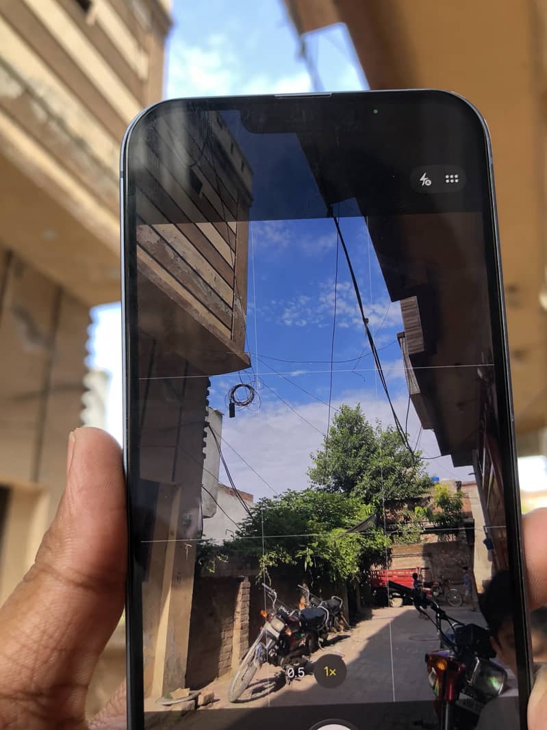 Apple iPhone 14 plus 5