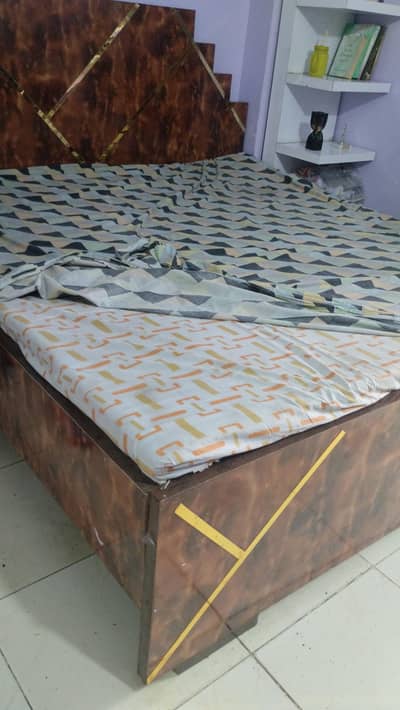 bed with mattress