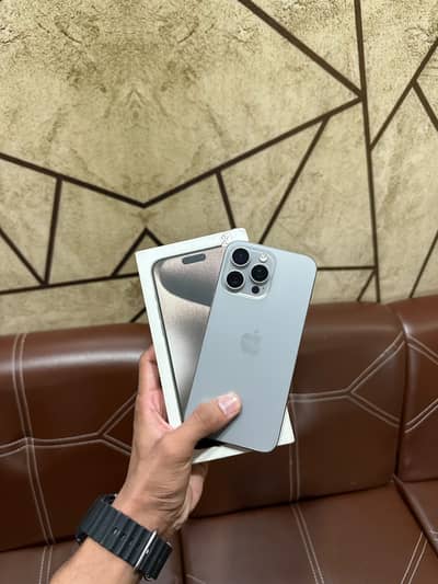 Apple iPhone 15 Pro Max