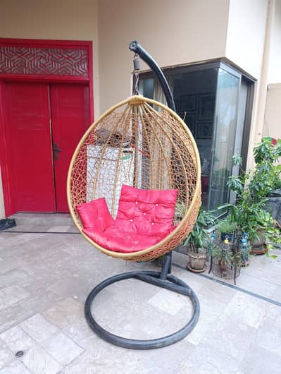 Luxury Hanging Pod Chair | Garden/Balcony Jhoola | Excellent Condition