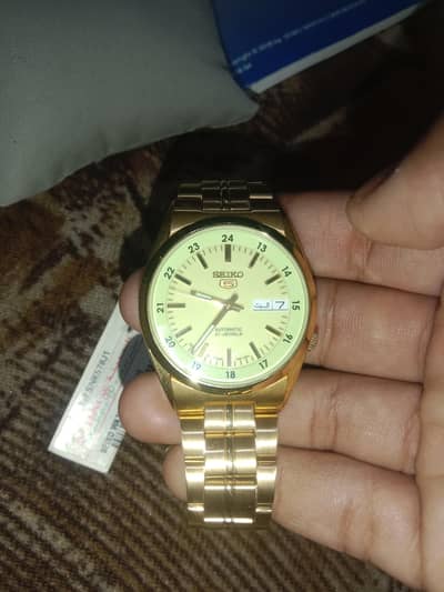 Seiko 5 watch premium new