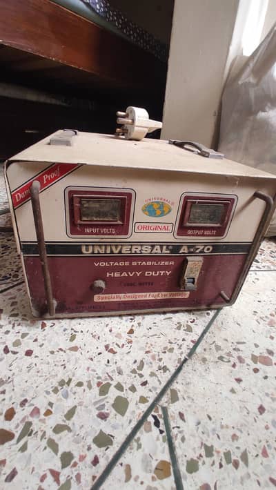 Universal Stabilizer 7000 watts