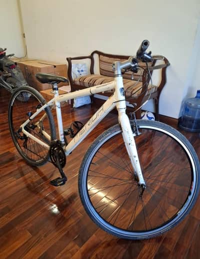 merida hybrid almunium cycle